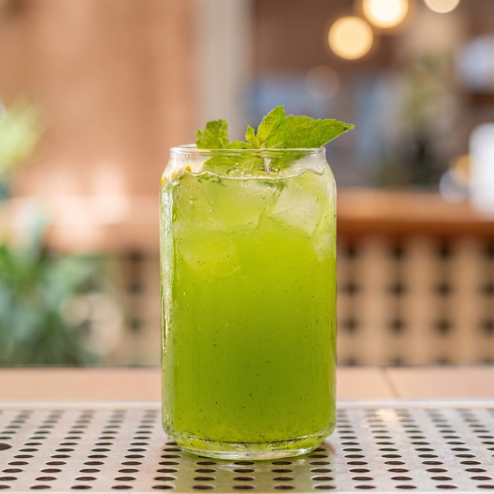 Limonada Paquito con hierbabuena en La Rúa Café